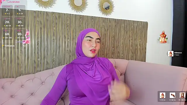 Malika Noor online show from July 12, 6:42 pm