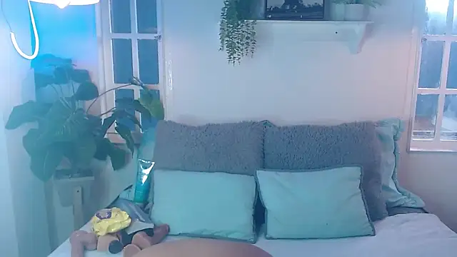 aurora  johansson online show from March 11, 2:09 pm