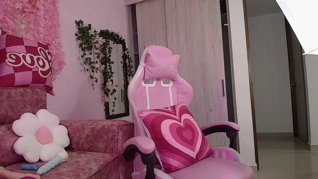 Baby  Velvet online show from March 6, 1:23 am