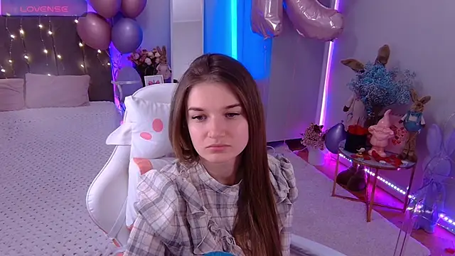 Ann Wood online show from February 21, 10:49 am