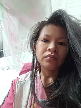 kieuqueen92 online show from March 16, 2:21 pm