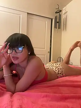 Brunettefantasy4848 online show from May 8, 5:54 am