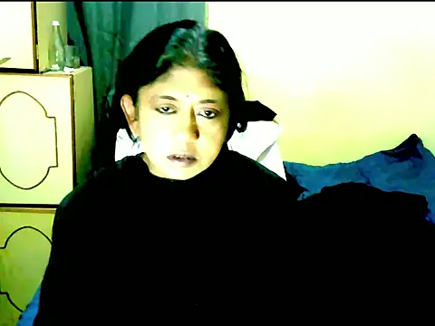 IndianPleasures21 online show from June 26, 3:35 pm