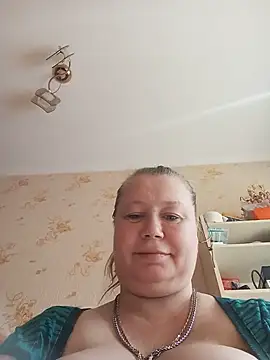 KiraStanton online show from July 7, 1:47 pm