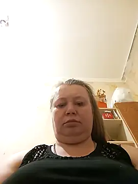 KiraStanton online show from April 27, 11:24 pm