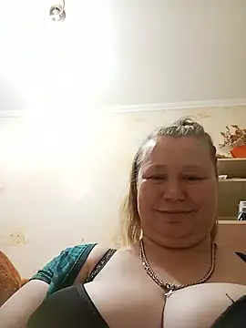 KiraStanton online show from June 12, 6:38 pm