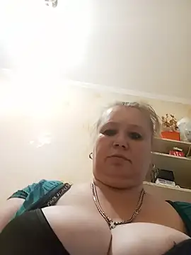 KiraStanton online show from July 8, 5:26 pm