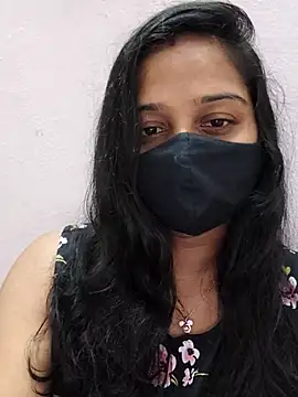 Shaliniqueen online show from June 24, 2:05 pm