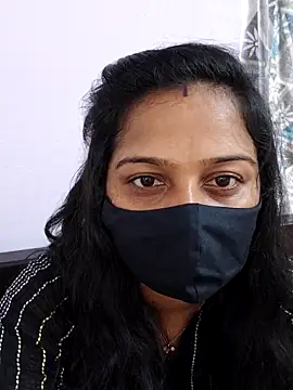 Shaliniqueen online show from June 9, 5:07 am