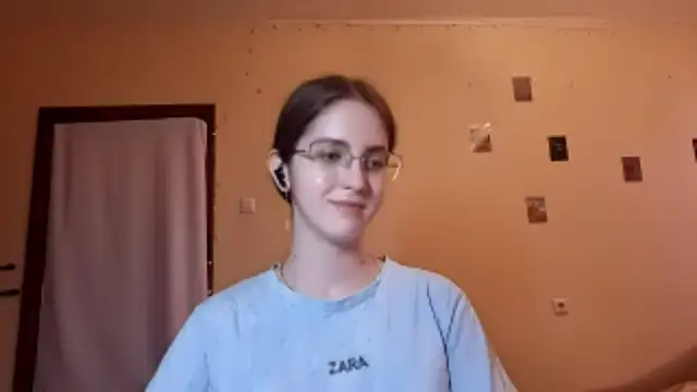 Katelemon online show from June 10, 2:49 pm