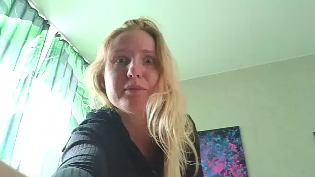 Lanavi Smile online show from June 12, 6:54 am