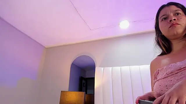 Evelyn sexy18 online show from March 8, 2:04 am