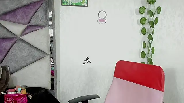 JennieRider online show from June 19, 6:11 pm