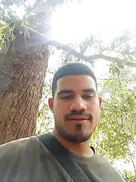 Latins on fire online show from July 5, 6:57 pm