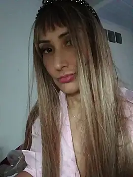 anajulia10 online show from June 22, 4:20 am