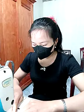 millkon online show from March 15, 2:13 am