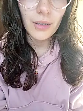 Sweett Karol online show from March 8, 2:04 am