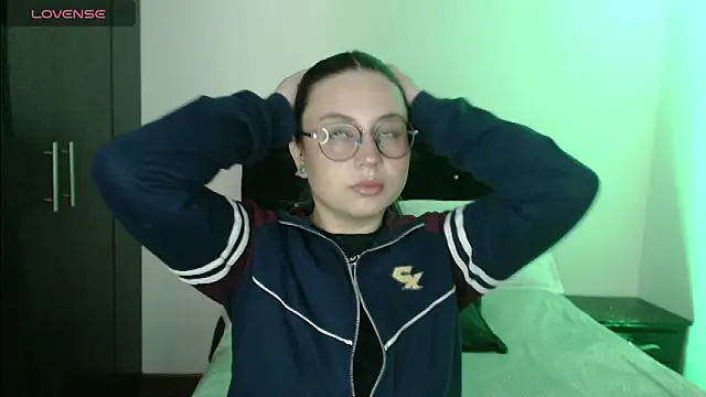 Ana  arms online show from March 1, 2:28 pm