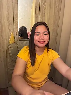 chikababy26 online show from March 18, 1:21 am