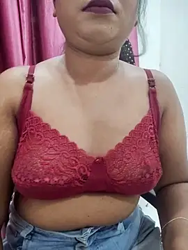 Cutie bae011 online show from March 11, 7:16 pm