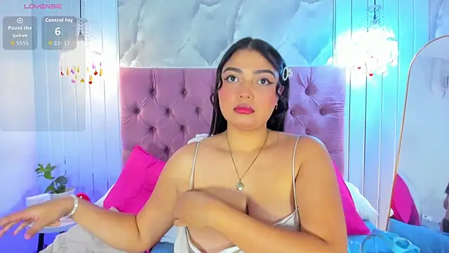 ArianaRougee online show from July 10, 3:51 am