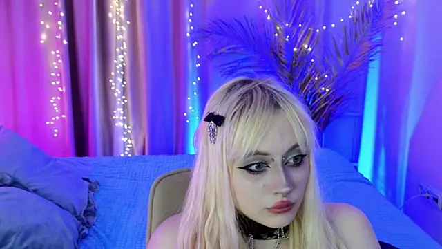 rraffaellka online show from June 20, 10:02 pm