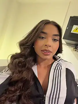 AnnyVega   online show from July 7, 9:39 pm