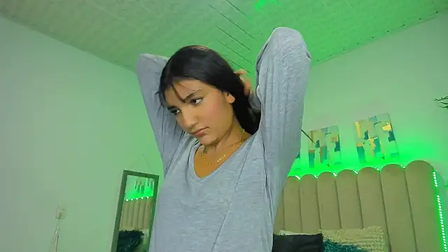 Natashax  online show from April 29, 9:09 pm