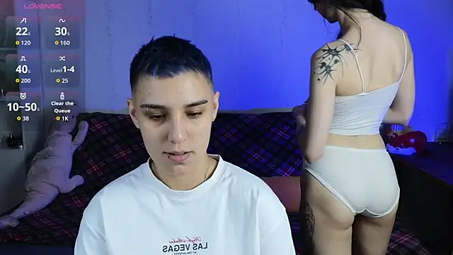 LuxuryLoverss online show from July 6, 11:15 am