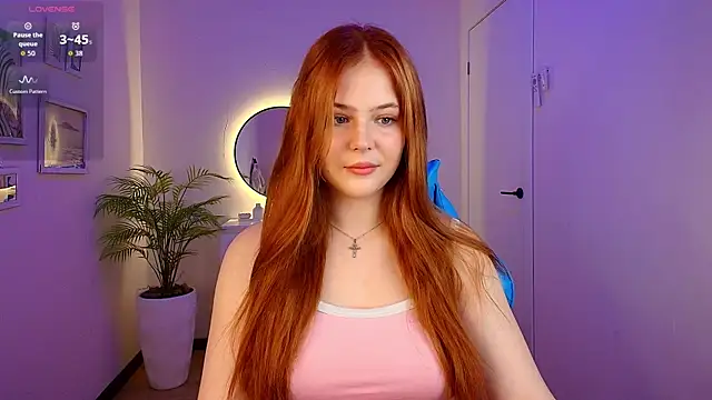 Elle Funning online show from March 25, 2:50 am