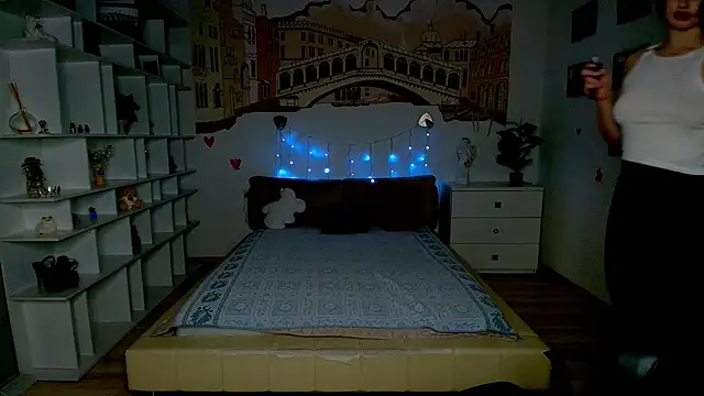 AlicaFoxis online show from April 21, 5:53 pm