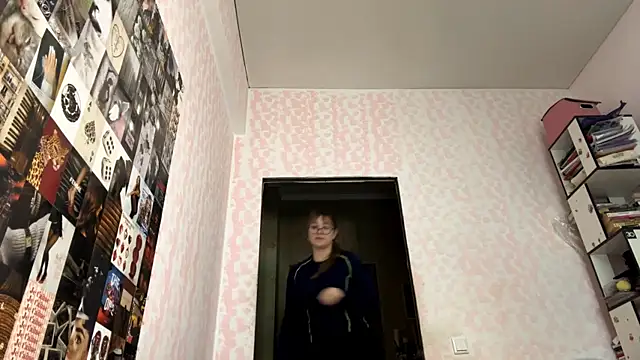JanineThielman online show from June 22, 12:57 pm