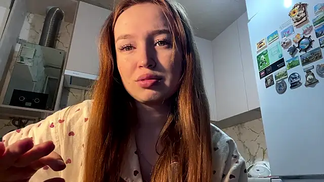 Hanna  Montanna online show from March 2, 2:13 pm