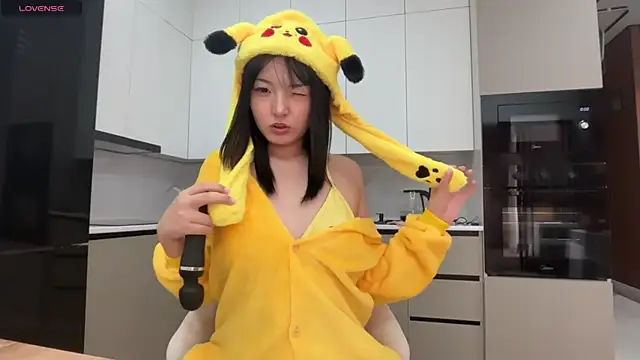minnie joy online show from July 23, 12:24 pm