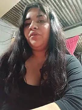 Orianamzn21 online show from July 27, 11:35 pm