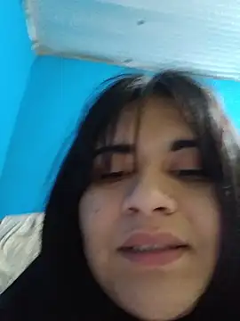 Orianamzn21 online show from July 22, 10:38 am