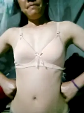 elen8800 online show from April 29, 6:24 pm