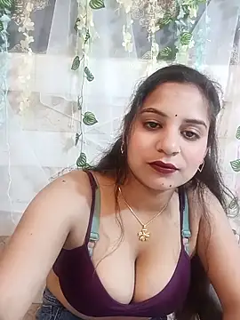 lovely-girl99 online show from March 13, 6:04 am