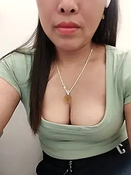 01 ANNA 01 online show from April 29, 6:02 pm