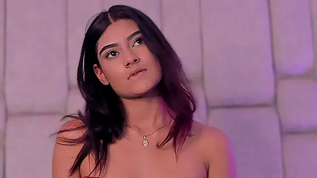 KatherineRuiz  online show from February 27, 4:07 pm