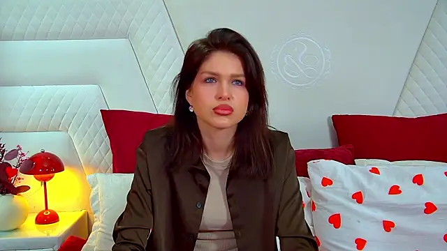 KristiClar online show from March 11, 7:01 am