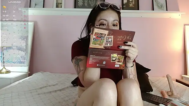 Abigailladyy online show from July 7, 11:35 am
