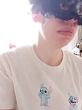 lily2022 online show from March 11, 11:36 am