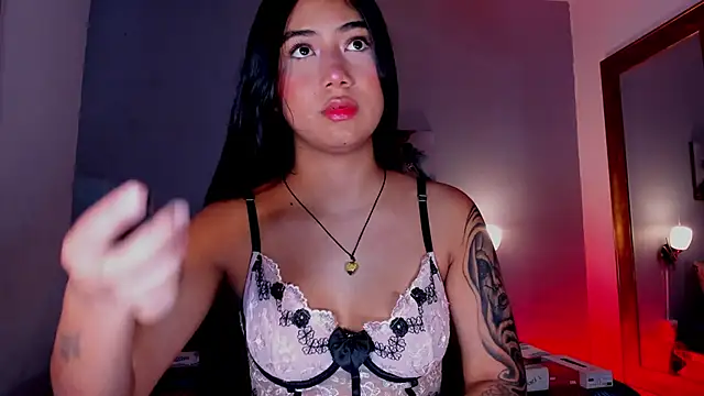 KimTaylorW online show from April 30, 1:44 am