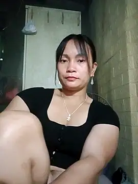 mami-rubi online show from April 29, 12:52 pm