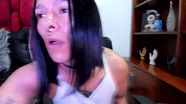 Amelie Blake online show from July 28, 11:28 am