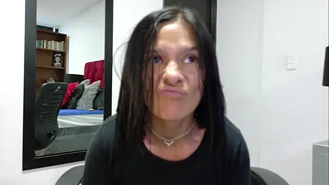 Amelie Blake online show from July 10, 5:24 pm