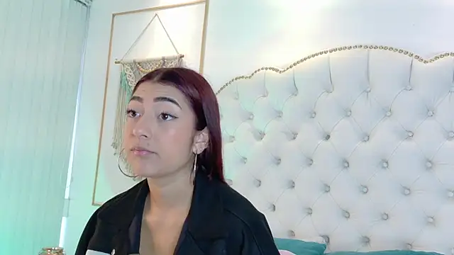 Sara funy online show from August 3, 11:38 am