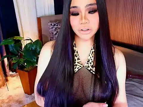 EmpressValerie online show from July 19, 10:28 am