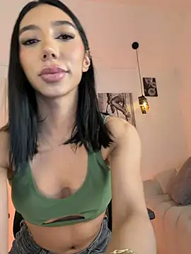 IsabellaLux  online show from July 23, 10:29 pm